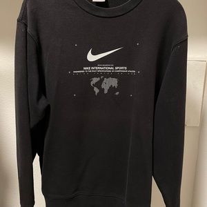 Nike Crewneck Sweater in Black